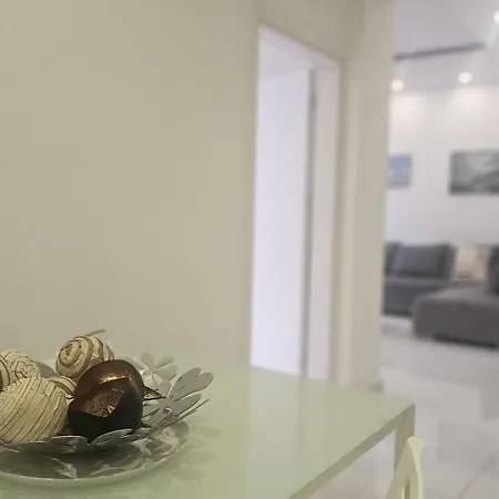 Finibreeze * Larnaca