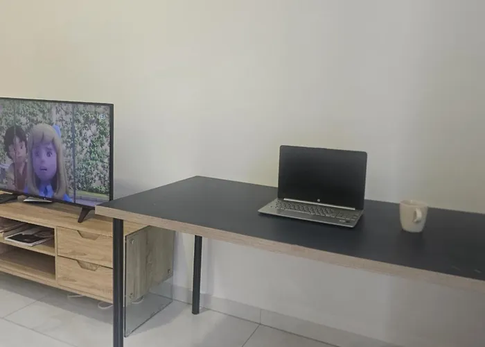 Finibreeze דירה לרנקה